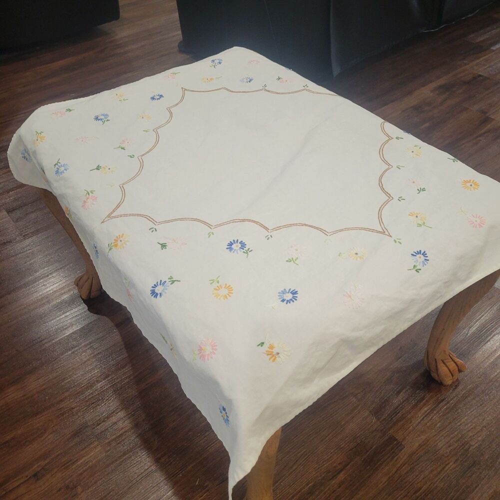 Vintage Table Linen Handmade Cross Stitch Embroidered Luncheon Cloth 32 X 35”